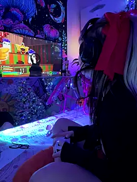 Cutiepiespanks's cam snapshot