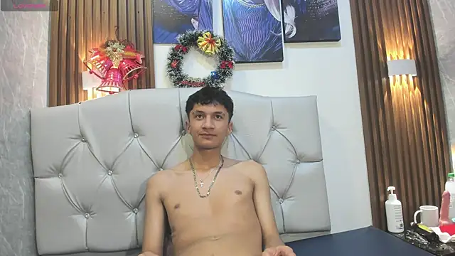 Elian_Julian live sex cam