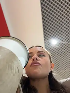 AngelinaTeller live sex cam