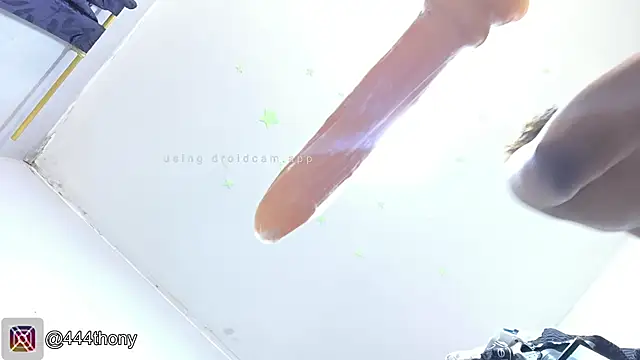 Thony444's cam snapshot