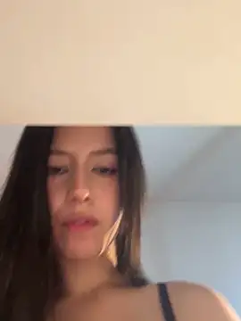 mikuserafini's cam snapshot