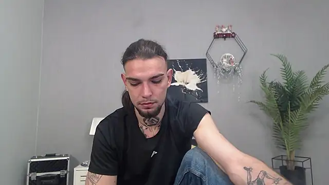 KaneHunter's cam snapshot