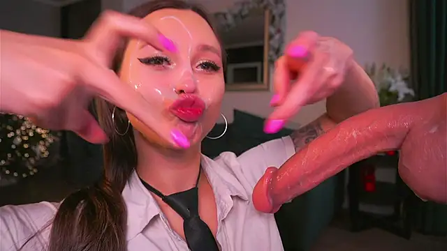 karolineneuer_'s cam snapshot