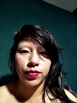 Giviper1 live sex cam