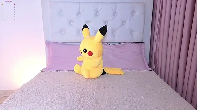 little_kawaiigirl_'s cam snapshot