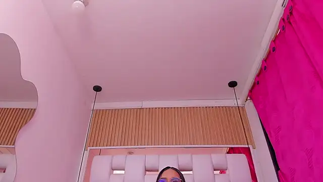 EmmyCruzZ's cam snapshot