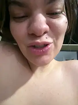 Zyrella's cam snapshot