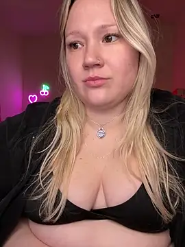 PiggyRose's cam snapshot