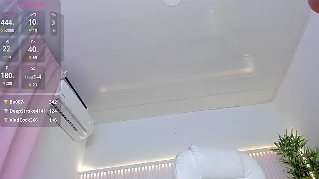 Alissa_piee's cam snapshot