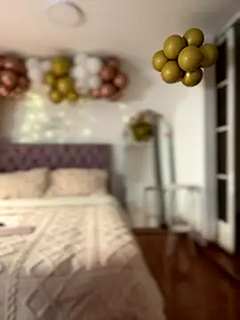 Samantha_e2's cam snapshot