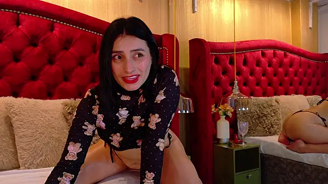 ZaraGold's cam snapshot