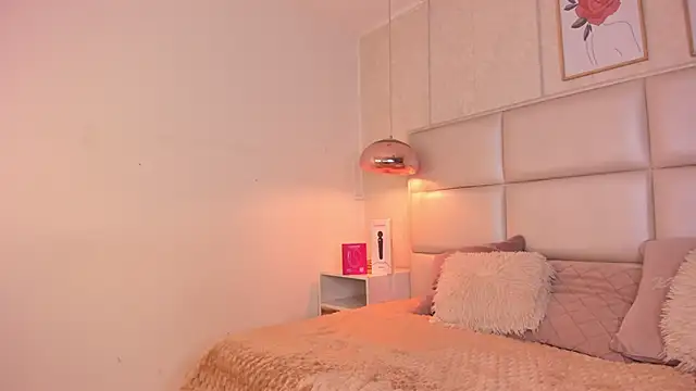 Aily_Yozuko's cam snapshot