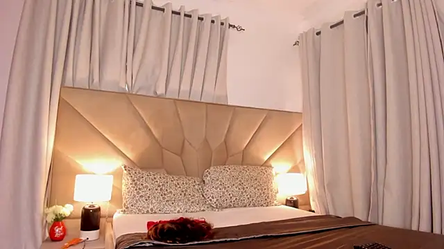 Freaky_jasmin's cam snapshot