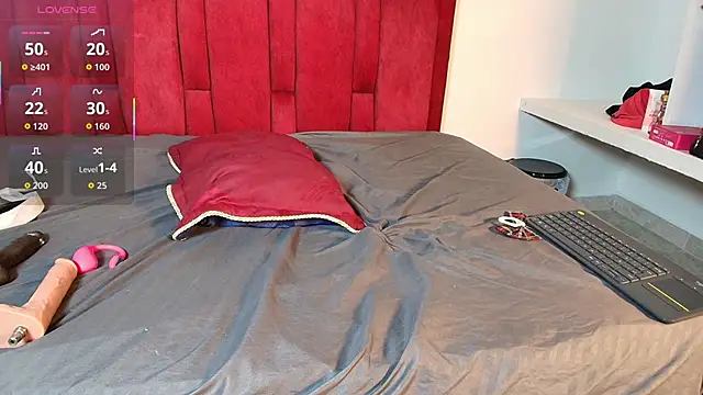 Emma_Valencia_001's cam snapshot