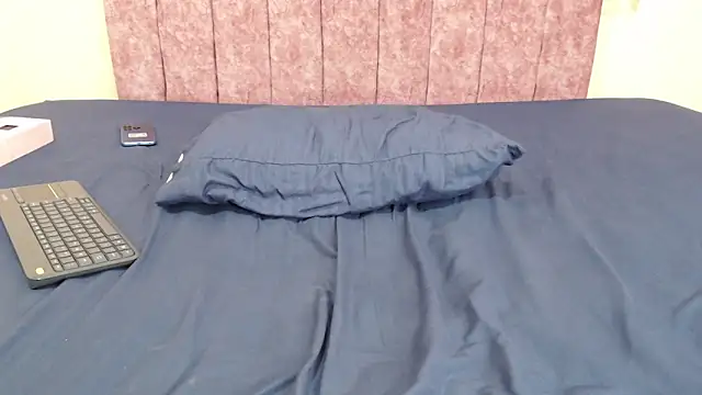 aiiram_hard_sex's cam snapshot