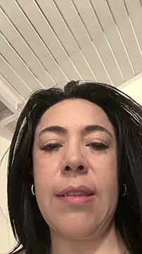 Bella_fournier's cam snapshot