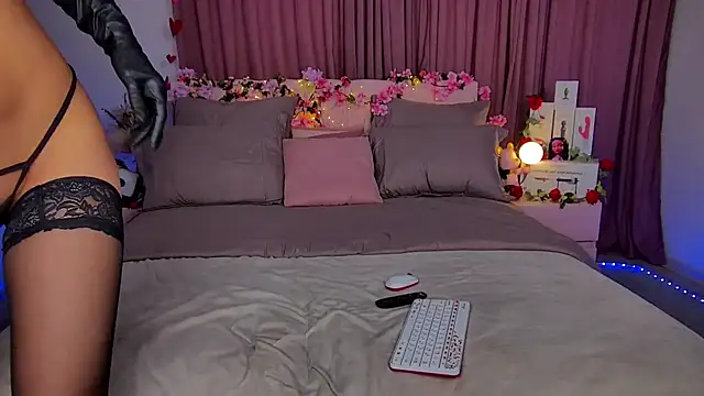 Cosmic_Sia's cam snapshot