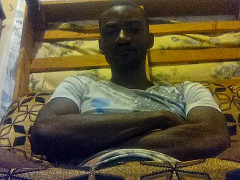 LookingLover34's cam snapshot