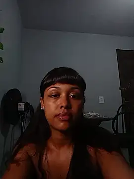 indiazinhabella27's cam snapshot