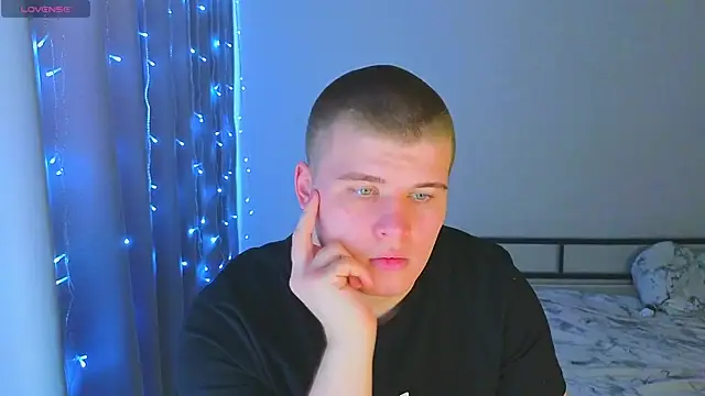 kittenmurr's cam snapshot