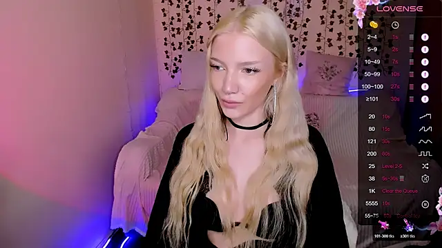 AnyaTaylor_ live sex cam