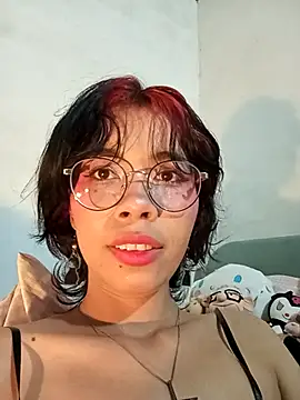 dolliette24's cam snapshot