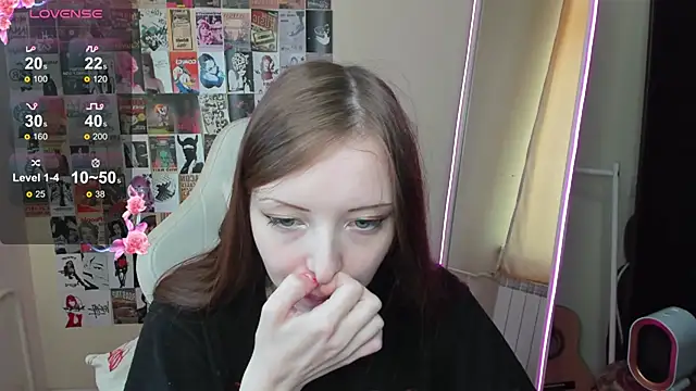 AliceHaris's cam snapshot