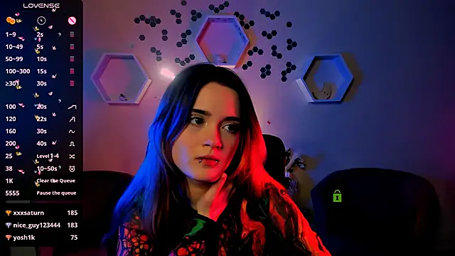 liana_kisses's cam snapshot