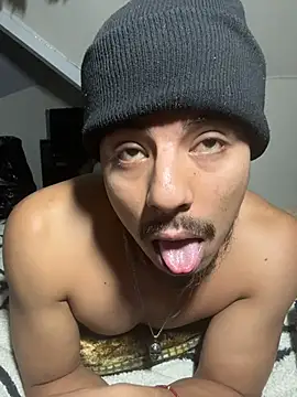 MynameisPaco's cam snapshot