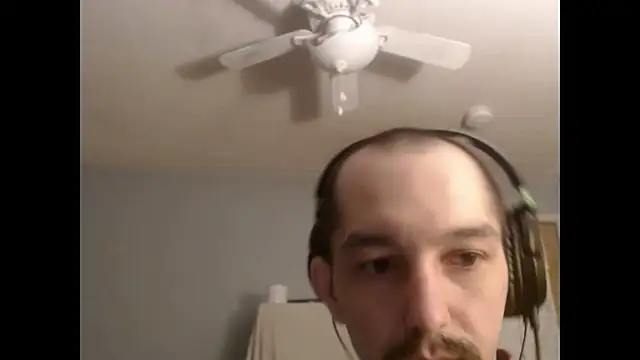 VanceFontaine's cam snapshot