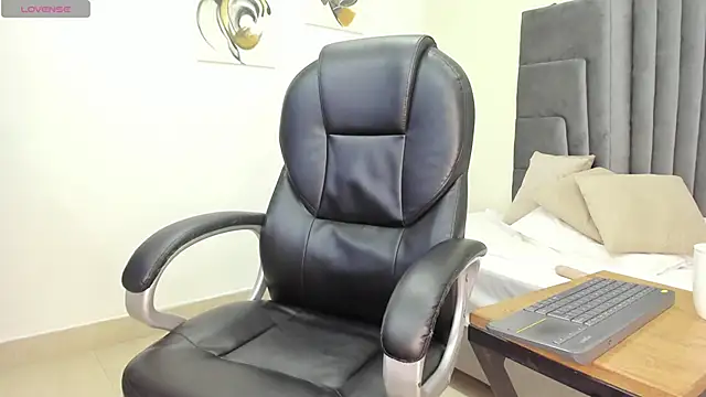 bellaadams35's cam snapshot