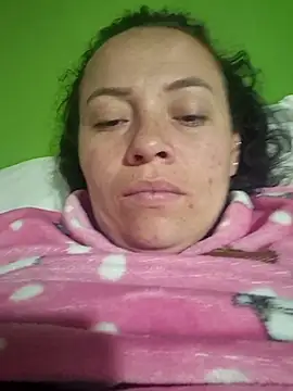 Rouse_hot_'s cam snapshot