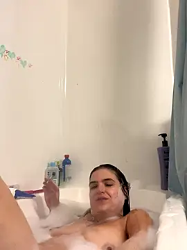 SafeinouterSpace's cam snapshot