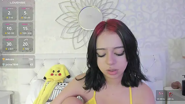 Cassie66_'s cam snapshot