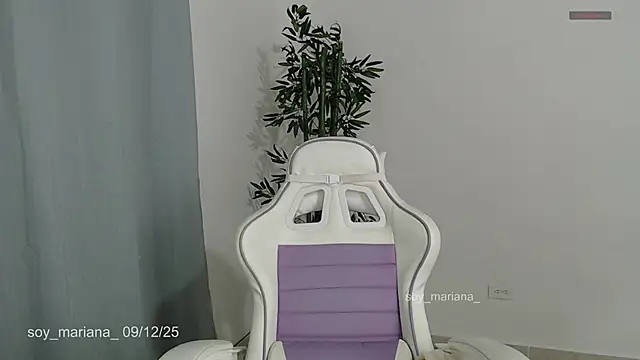 soy_mariana_'s cam snapshot