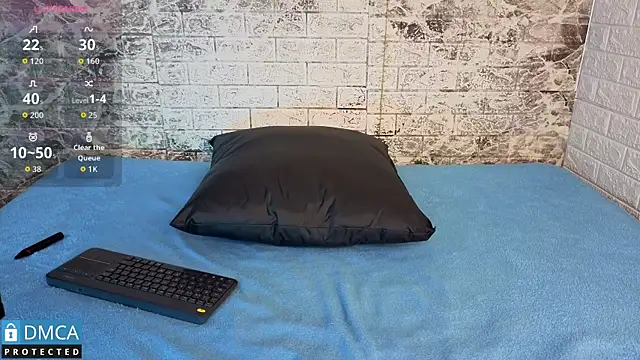 MaeveKuro's cam snapshot