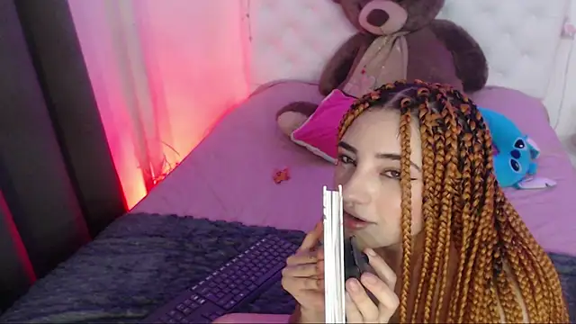 kylie444_'s cam snapshot