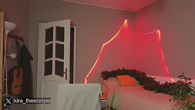 Kira_Citro's cam snapshot