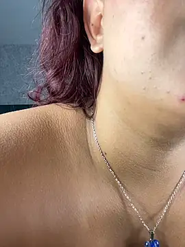 NaughtyNinnaXXX's cam snapshot