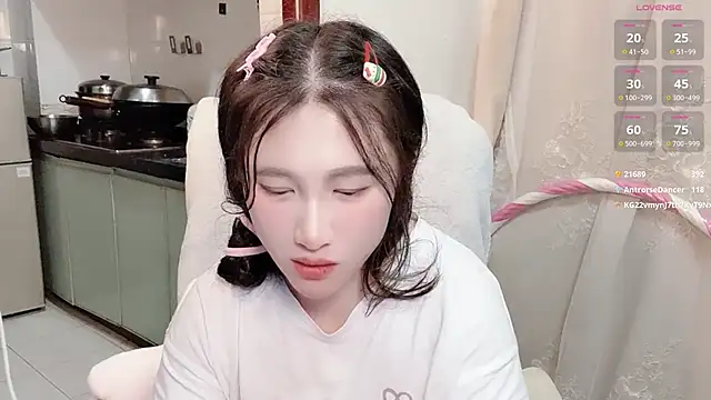 anna-888-'s cam snapshot