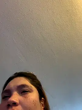 WhiteWomen's cam snapshot