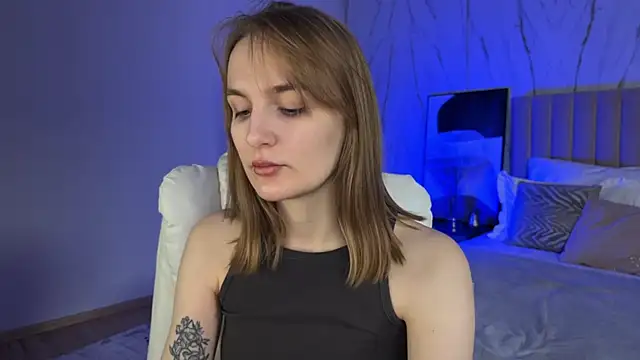 _Vikky_Moon_'s cam snapshot