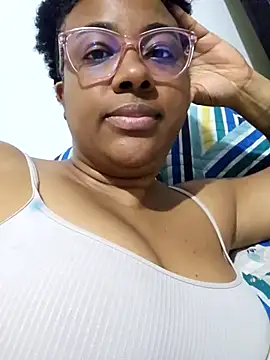 Cholati_299's cam snapshot