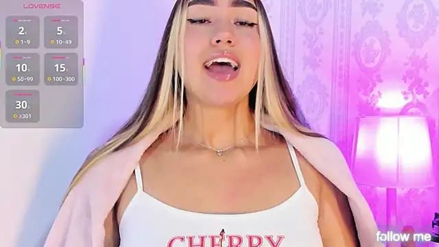 liaa_18's cam snapshot