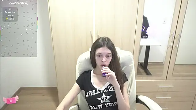 AriaaLee's cam snapshot