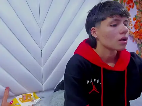 Bruno_Cruzz's cam snapshot