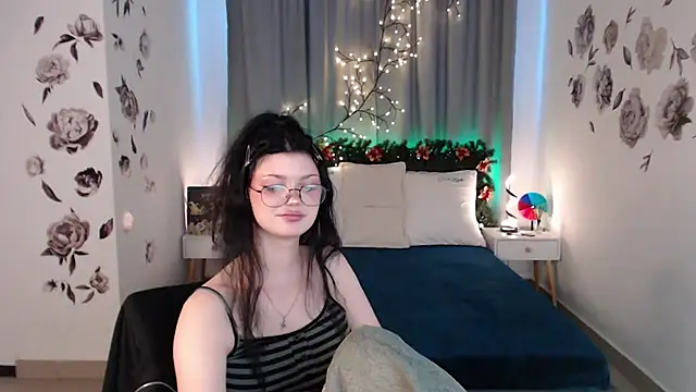 MileyRood's cam snapshot