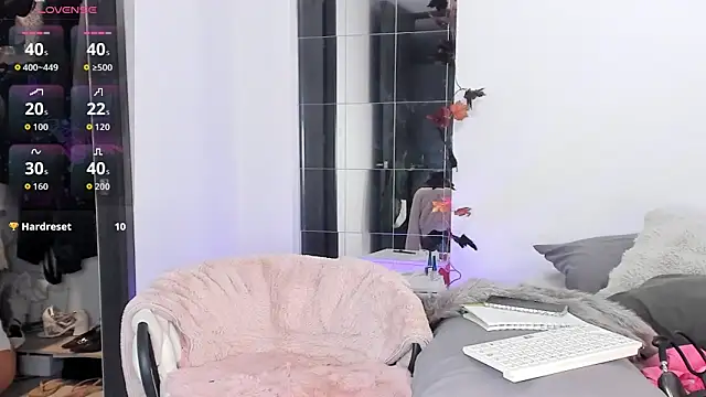 sammanthalove's cam snapshot