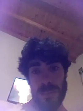 lucctatu1's cam snapshot