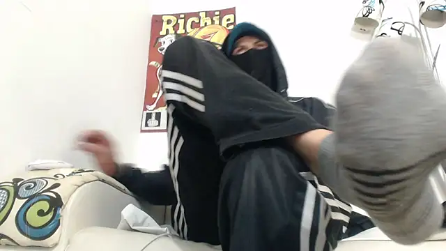 Thomasjons_'s cam snapshot